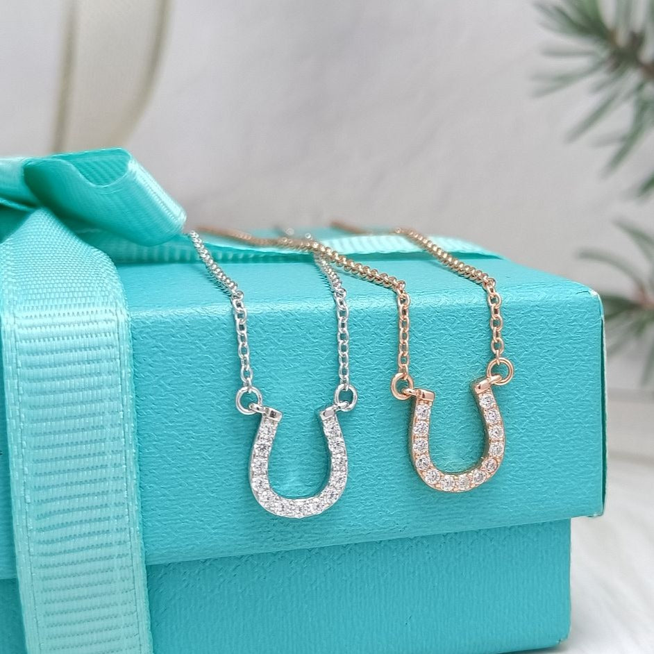 [Corinne]U PEDANT DIAMOND NECKLACE