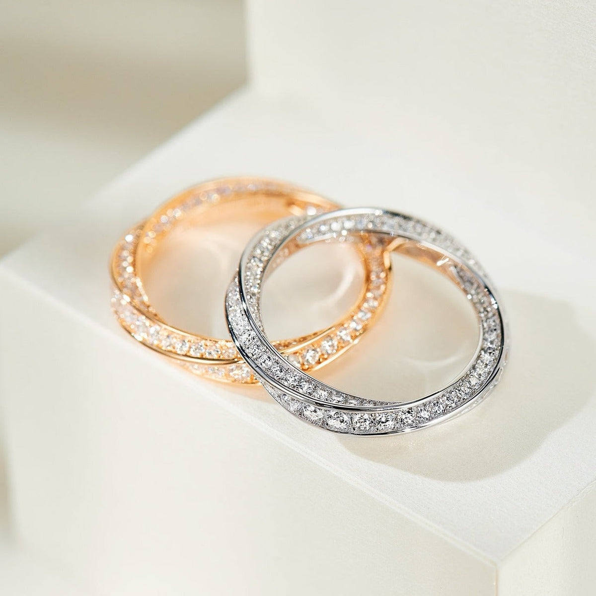 [Corinne]SPIRAL DIAMOND RING