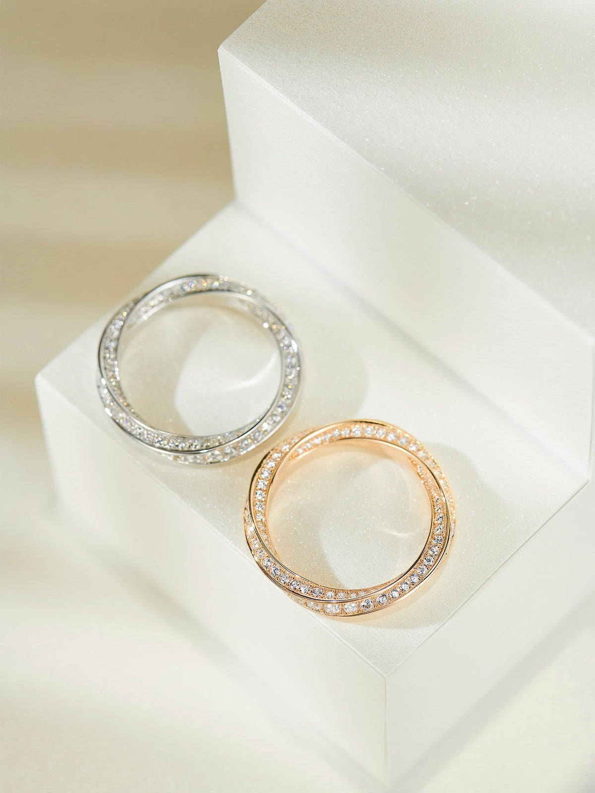 [Corinne]SPIRAL DIAMOND RING