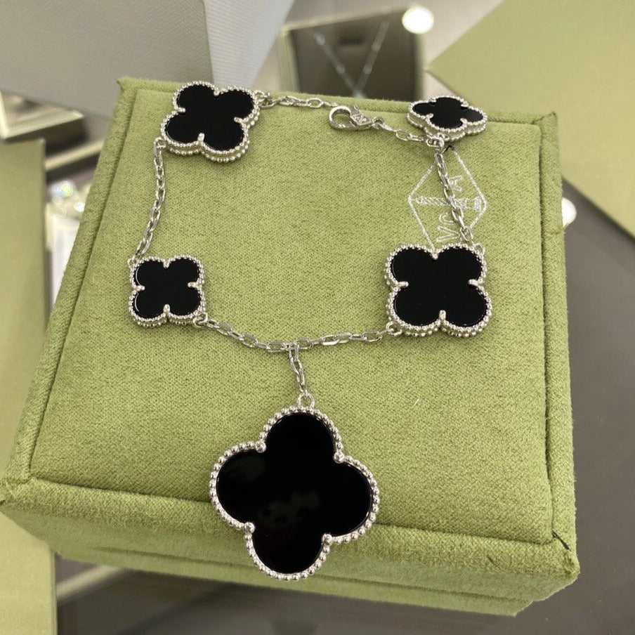 [⭐Corinne]CLOVER 5 MOTIFS SIVLER ONYX BRACELET