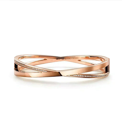 [Corinne]NARROW HINGED BANGLEIN WITH DIAMONDS SMALL