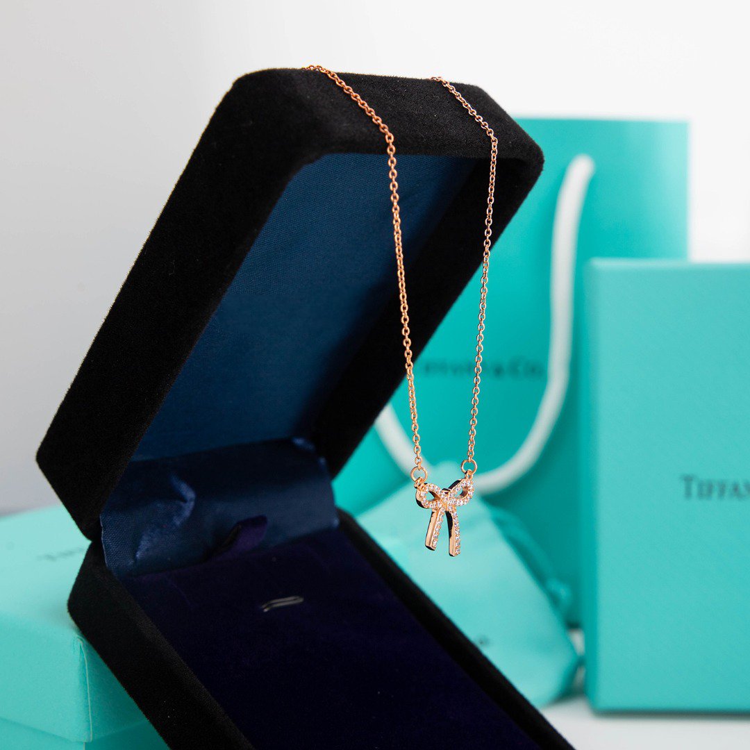 [Corinne]RIBBON NECKLACE BOW PENDANT DIAMOND CHARM CHAIN
