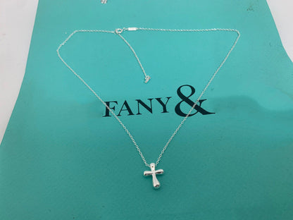 [Corinne]CROSS PENDANT MINI BARE CROSS NECKLACE
