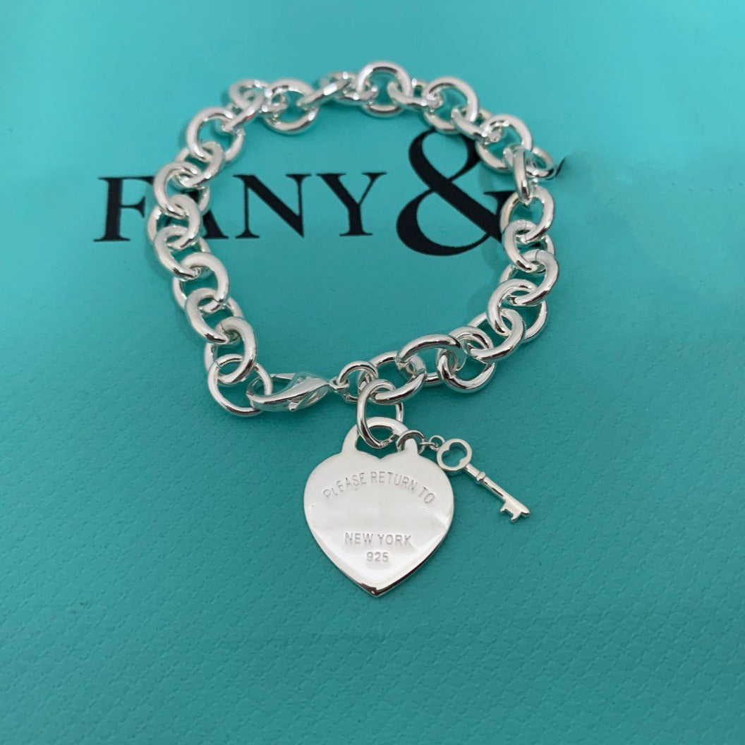 [Corinne]KEY HEART CARD CHUNKY INTERLOCKING BRACELET LENGTH