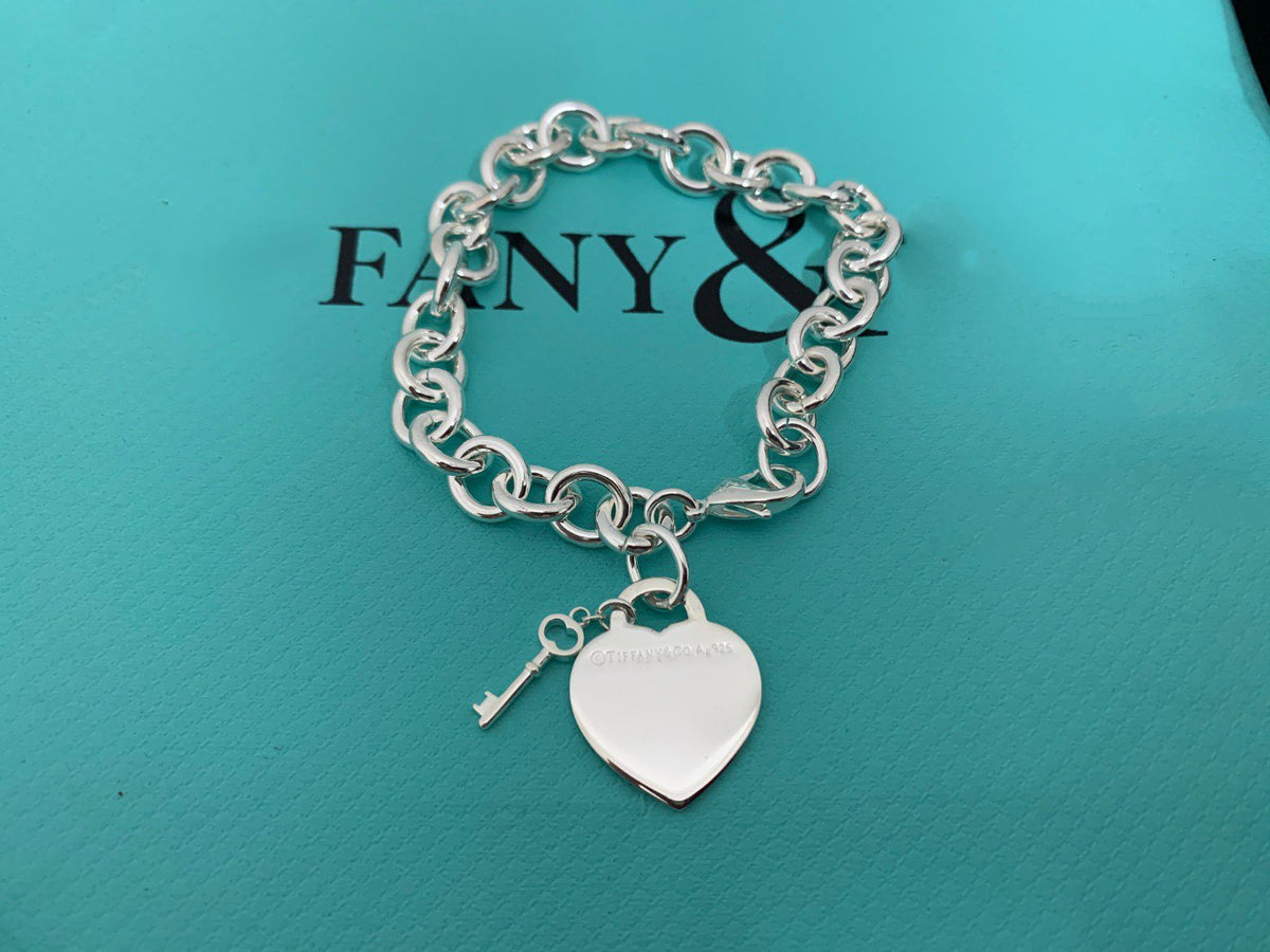 [Corinne]KEY HEART CARD CHUNKY INTERLOCKING BRACELET LENGTH