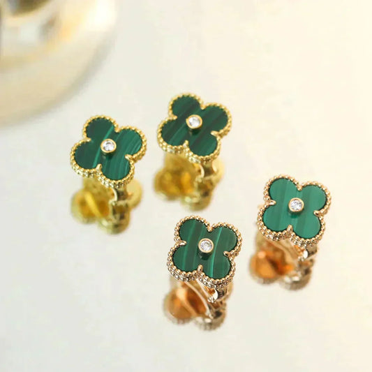 [⭐Corinne]CLOVER MEDIUM 1 MOTIFS MALACHITE DIAMOND EARRINGS