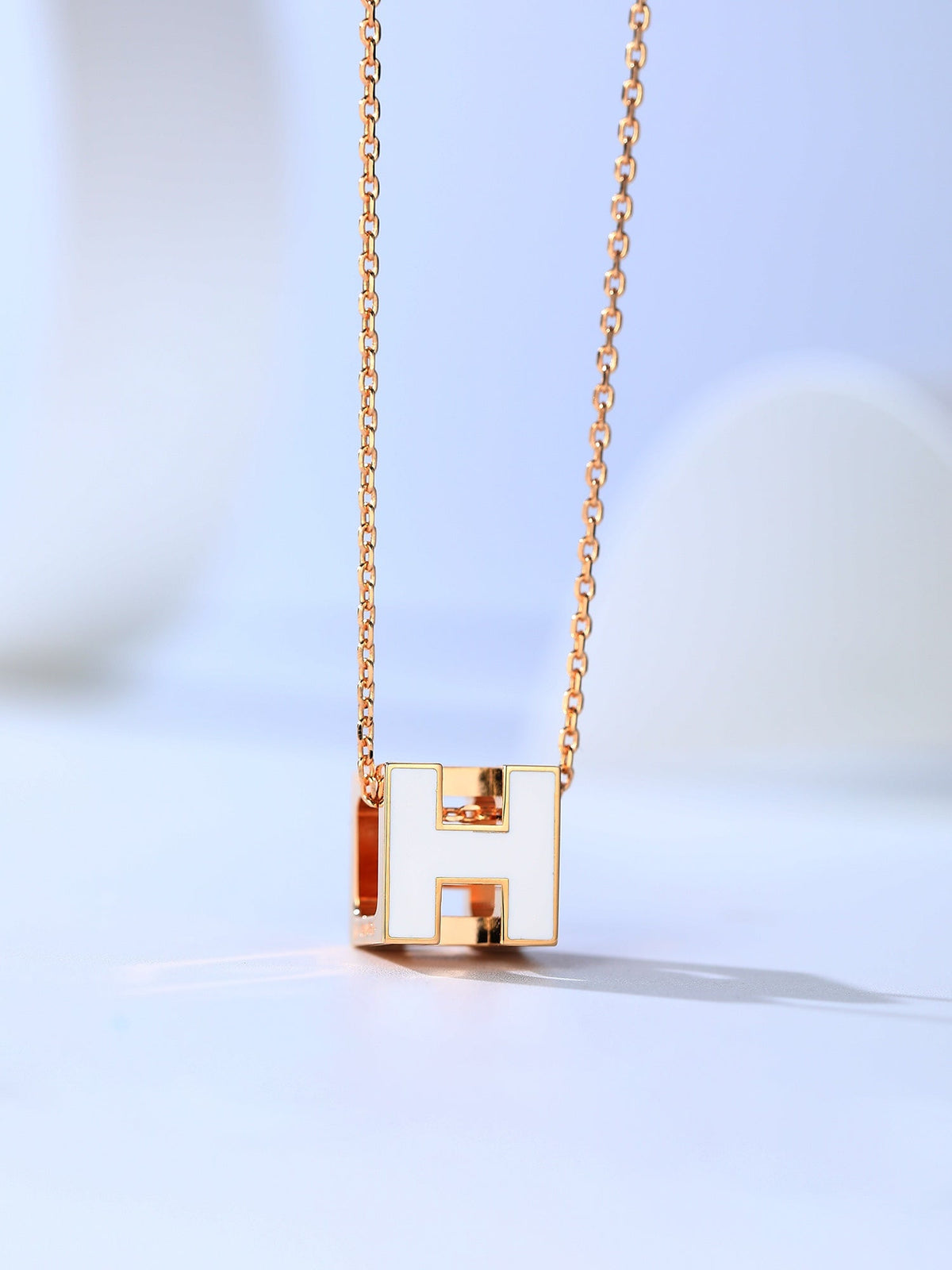 [⭐Corinne]H CAGE PINK GOLD NECKLACE