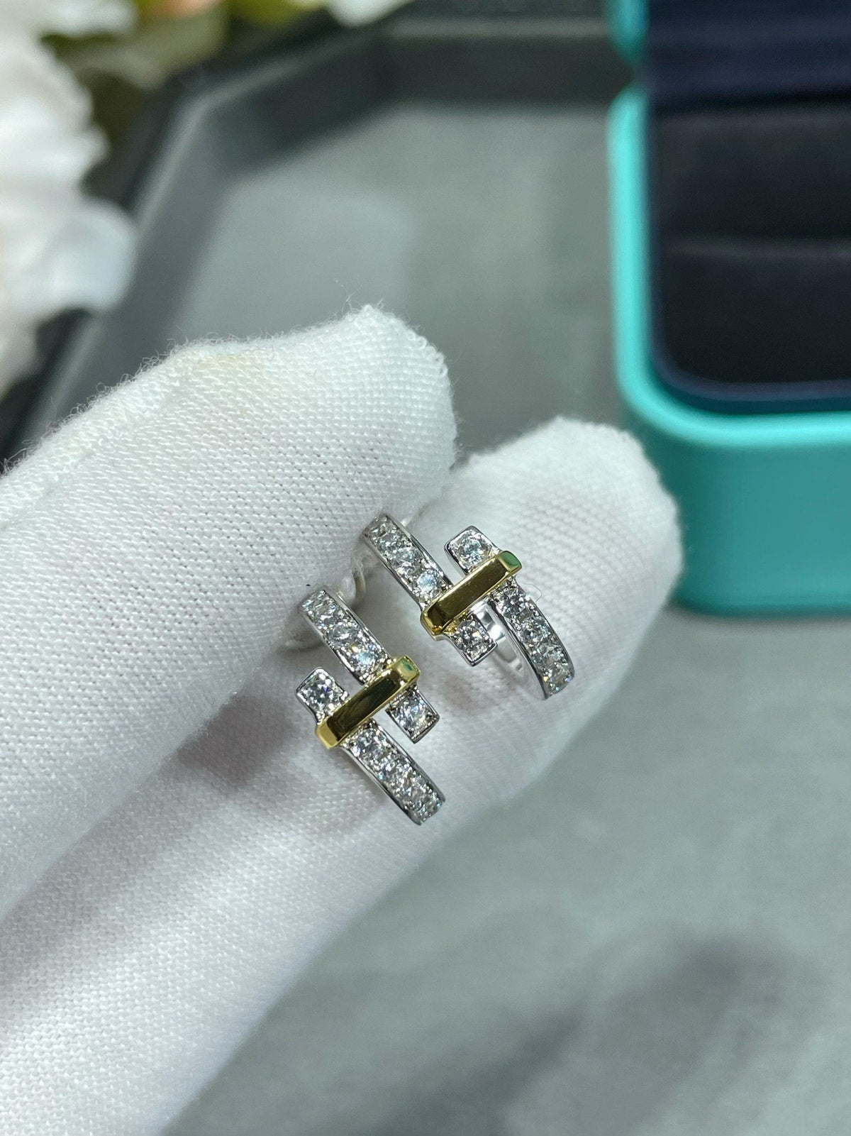 [Corinne]EDGE DIAMOND PINK GOLD EARRINGS