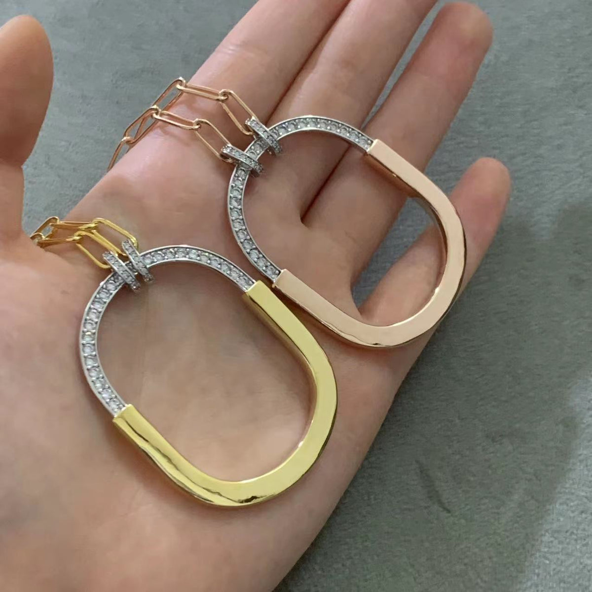 [Corinne]LOCK DIAMOND NECKLACE