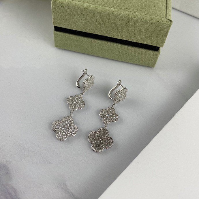 [⭐Corinne]CLOVER 3 MOTIF DIAMOND SILVER DROP EARRINGS