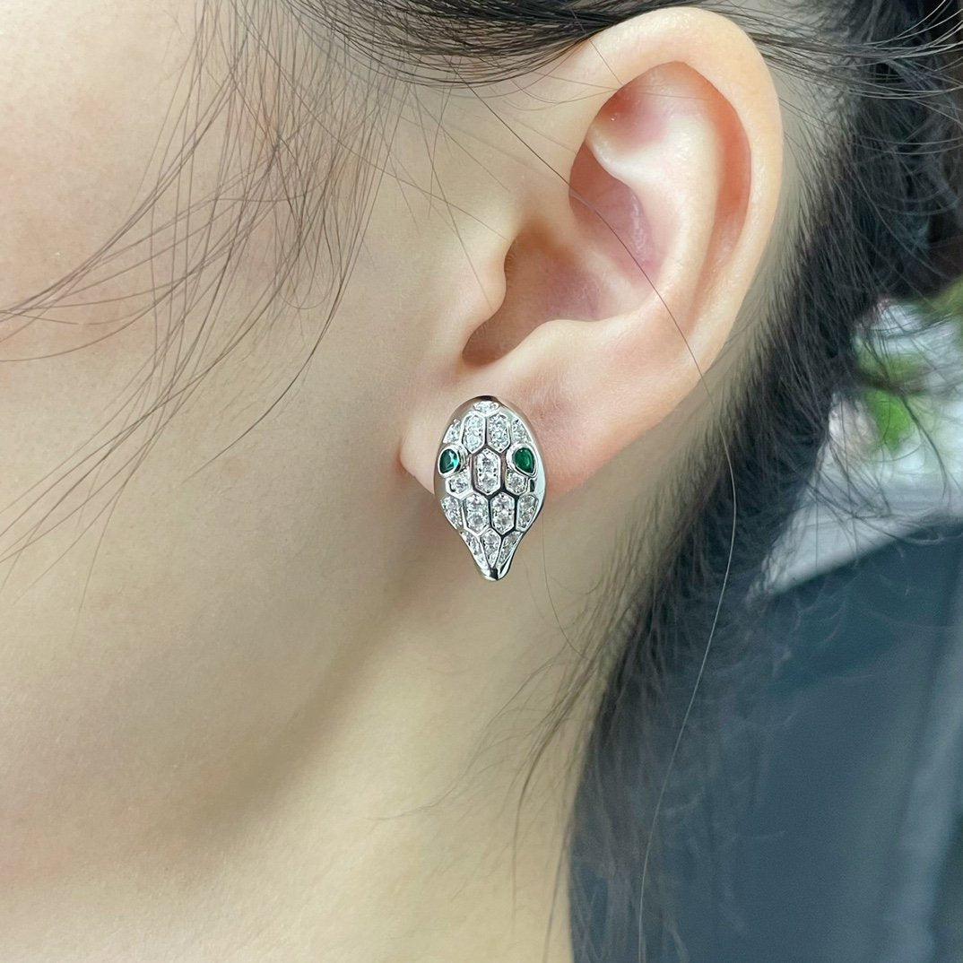 [⭐Corinne]SERPENT DIAMOND STUD EARRINGS