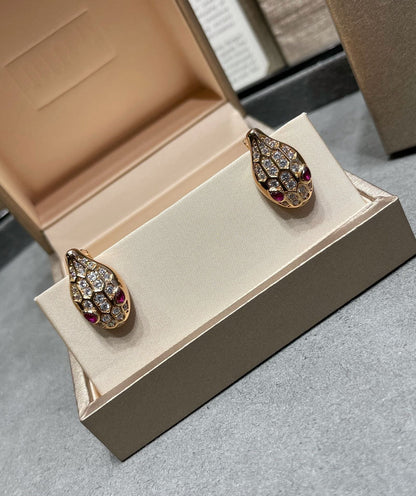 [⭐Corinne]SERPENT DIAMOND STUD EARRINGS