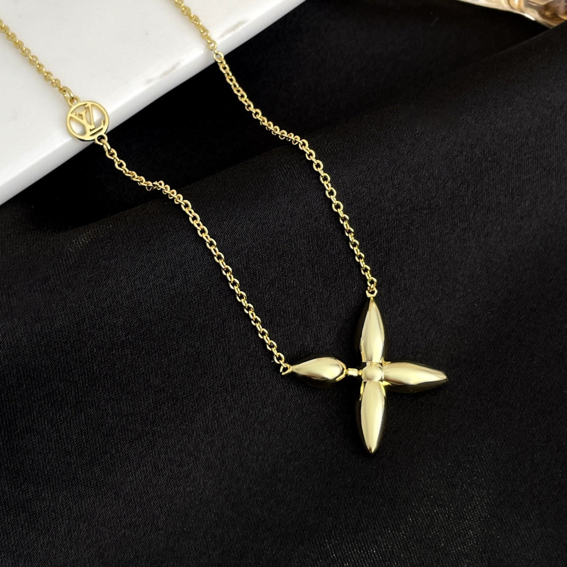 [⭐Corinne]LOUISETTE GOLD NECKLACE