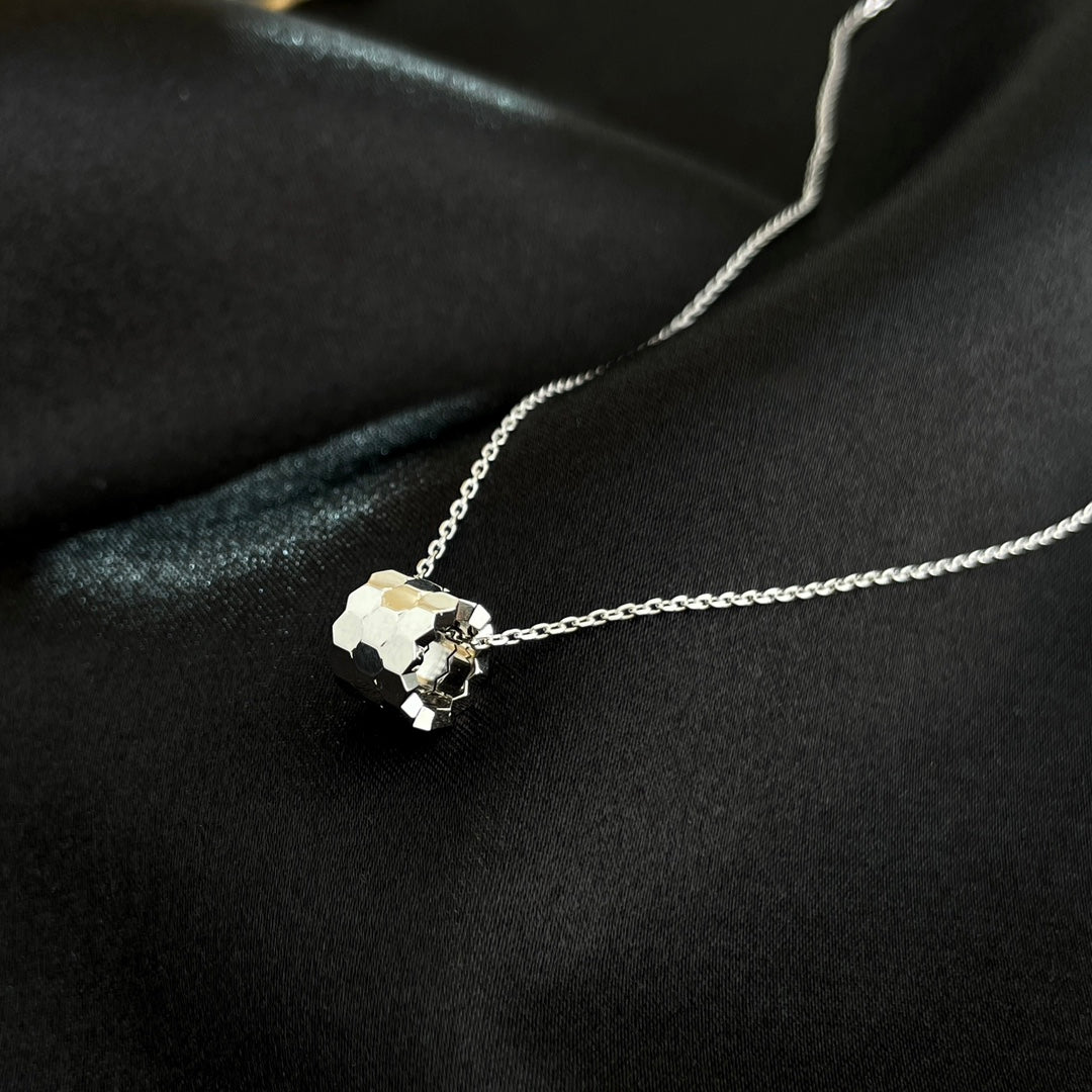 [⭐Corinne]BEE MINI NECKLACE