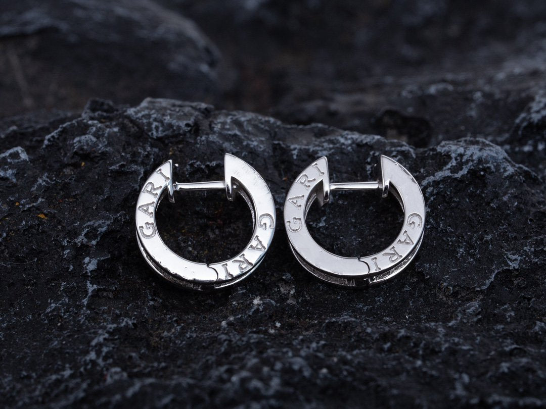 [⭐Corinne]ZERO 1 MINI SILVER DIAMOND EARRINGS