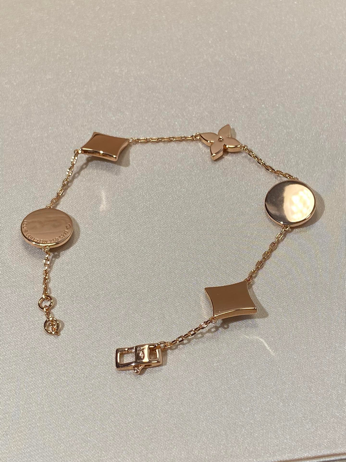 [⭐Corinne]STAR AND SUN 5 MOTIF MOP PINK GOLD BRACELET