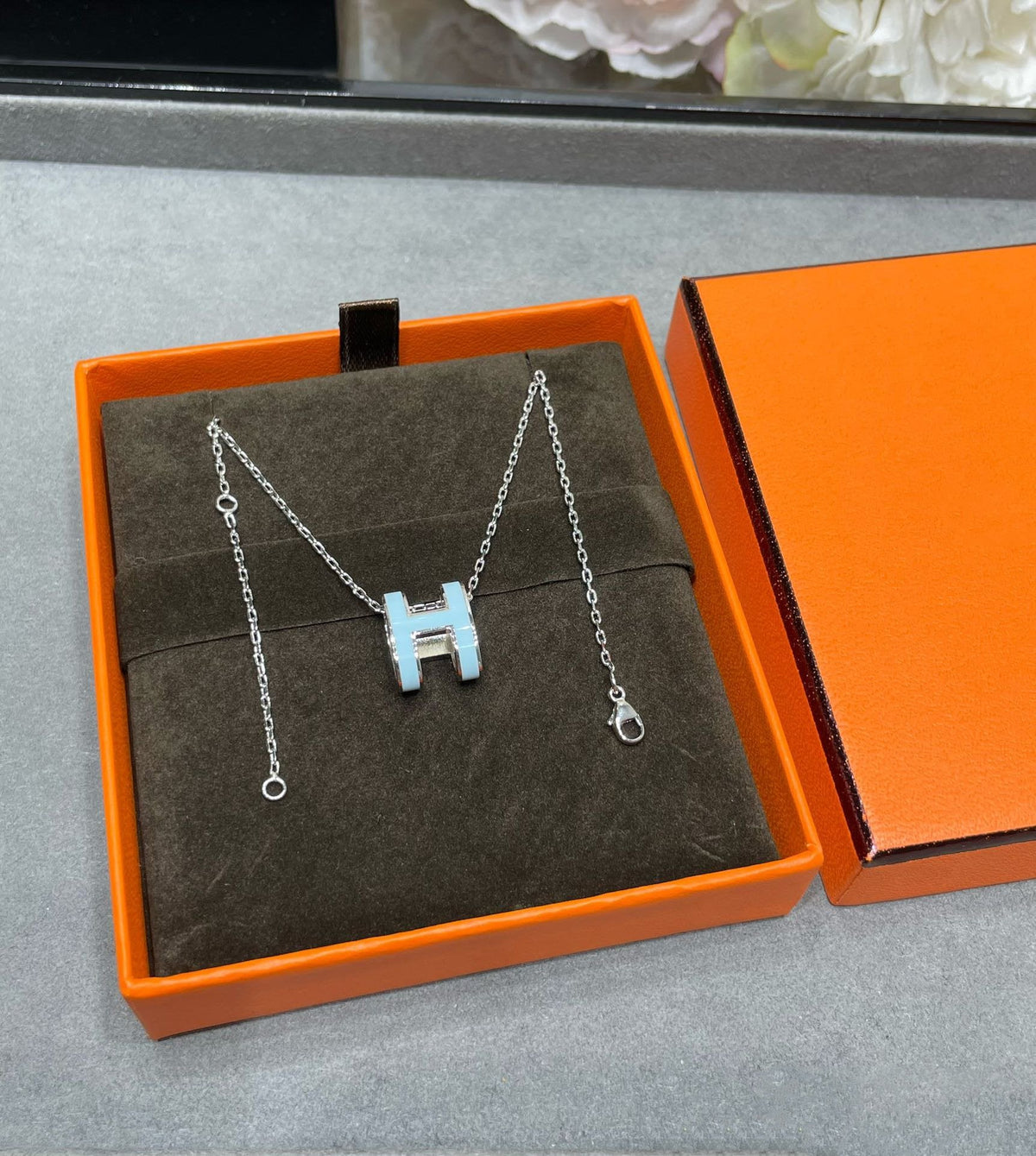 [⭐Corinne]POP H SKY BLUE NECKLACE