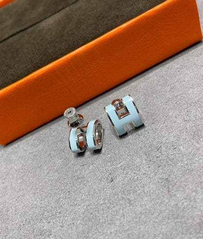 [⭐Corinne]POP H SKY BLUE STUD EARRINGS
