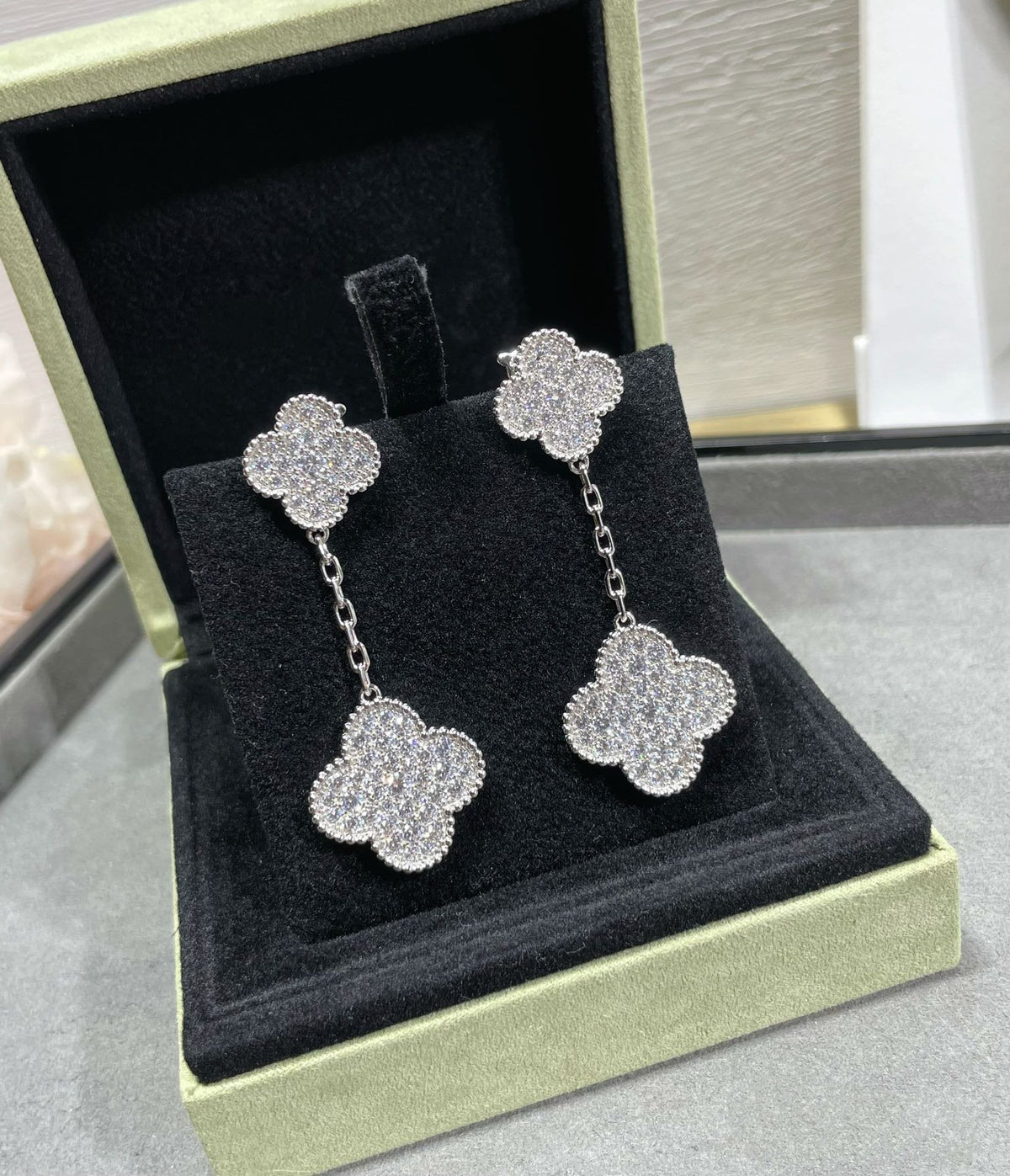 [⭐Corinne]CLOVER 2 MOTIFS DIAMOND PAVED SILVER EARRINGS