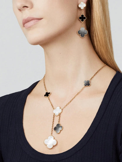 [⭐Corinne]CLOVER 3 MOTIF MOP ONYX DARK MOP PINK GOLD EARRINGS