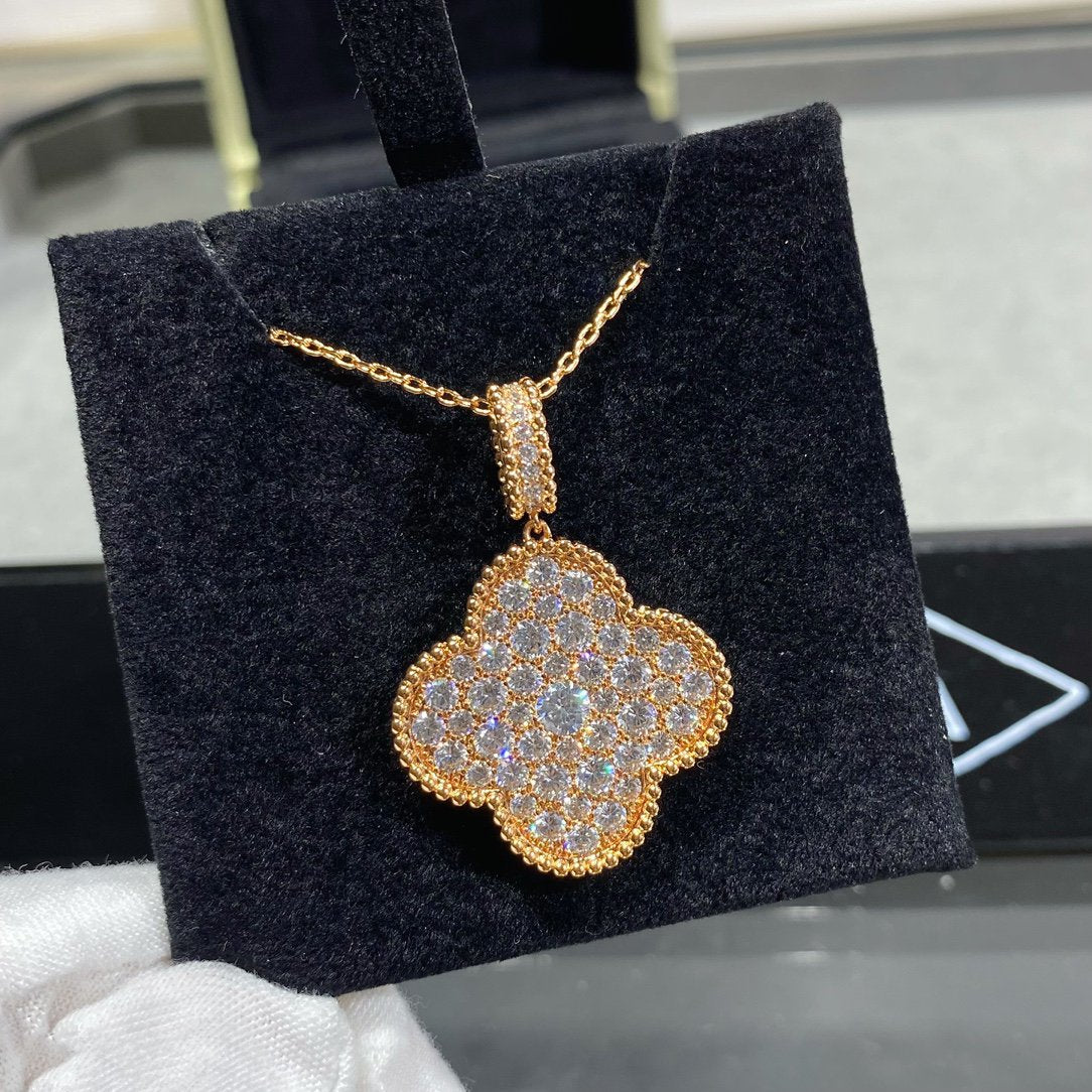 [⭐Corinne]CLOVER 25MM LARGE PEDANT DIAMOND PAVED LONG NECKLACE