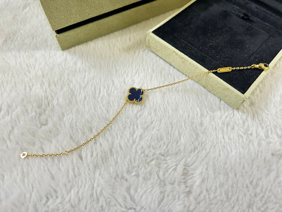 [⭐Corinne]CLOVER 1 MOTIF PIETERSITE BRACELET