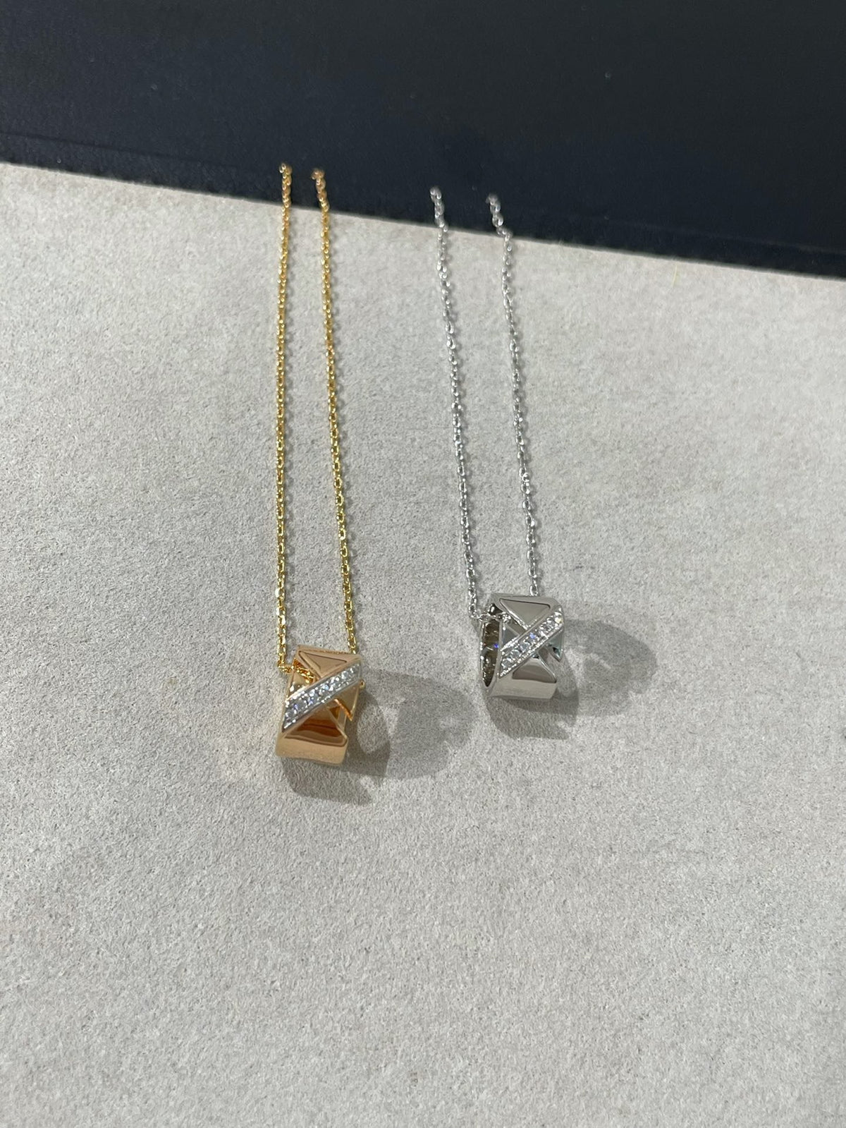 [⭐Corinne]LIENS EVIDENCE DIAMOND NECKLACE