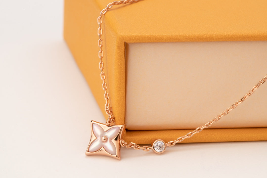 [⭐Corinne]STAR PINK MOP 1 DIAMOND PINK GOLD NECKLACE