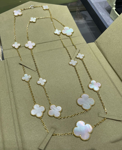 [⭐Corinne]CLOVER 16 MOTIF WHITE MOP GOLD NECKLACE