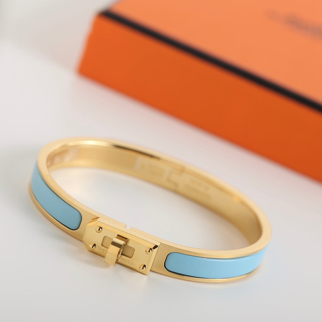 [⭐Corinne]HM KELLY CLOUD BLUE BRACELET