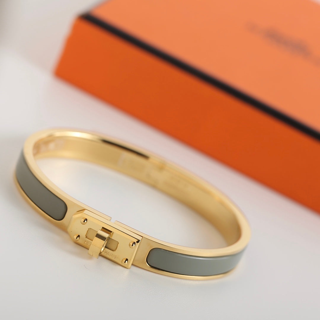 [⭐Corinne]HM KELLY BLUE GREEN BRACELET