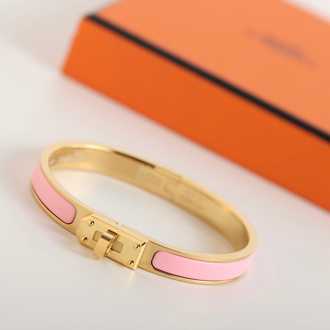 [⭐Corinne]HM KELLY PINK BRACELET