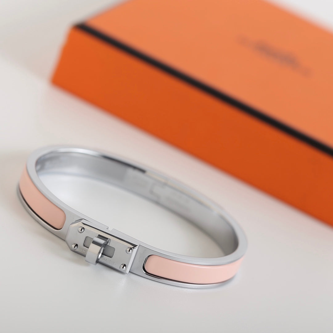 [⭐Corinne]HM KELLY LIGHT PINK BRACELET