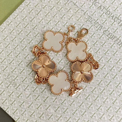 [⭐Corinne]CLOVER WHITE PEARL MOP 5 MOTIF BRACELET COLLECTION