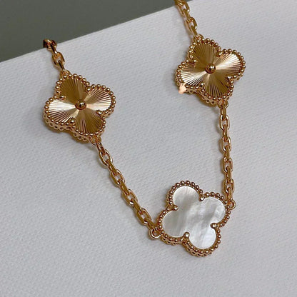 [⭐Corinne]CLOVER WHITE PEARL MOP 5 MOTIF BRACELET COLLECTION