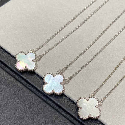 [⭐Corinne]CLOVER MEDIUM SILVER WHITE MOP NECKLACE