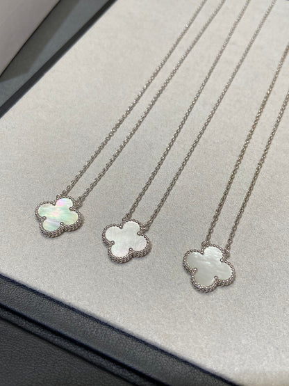 [⭐Corinne]CLOVER MEDIUM SILVER WHITE MOP NECKLACE