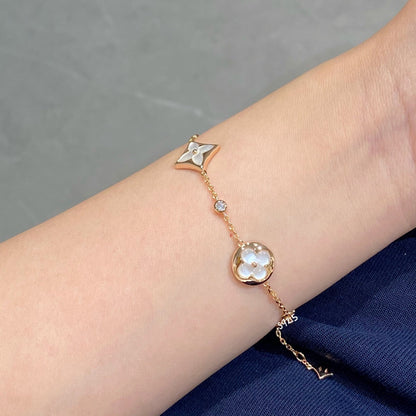 [⭐Corinne]STAR AND SUN 4 MOTIF WHITE MOP PINK GOLD BRACELET
