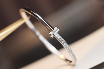 [Corinne]NARROW T1 HINGED BANGLE DIAMOND SILVER