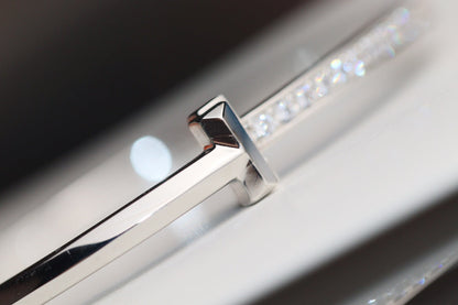 [Corinne]NARROW T1 HINGED BANGLE DIAMOND SILVER