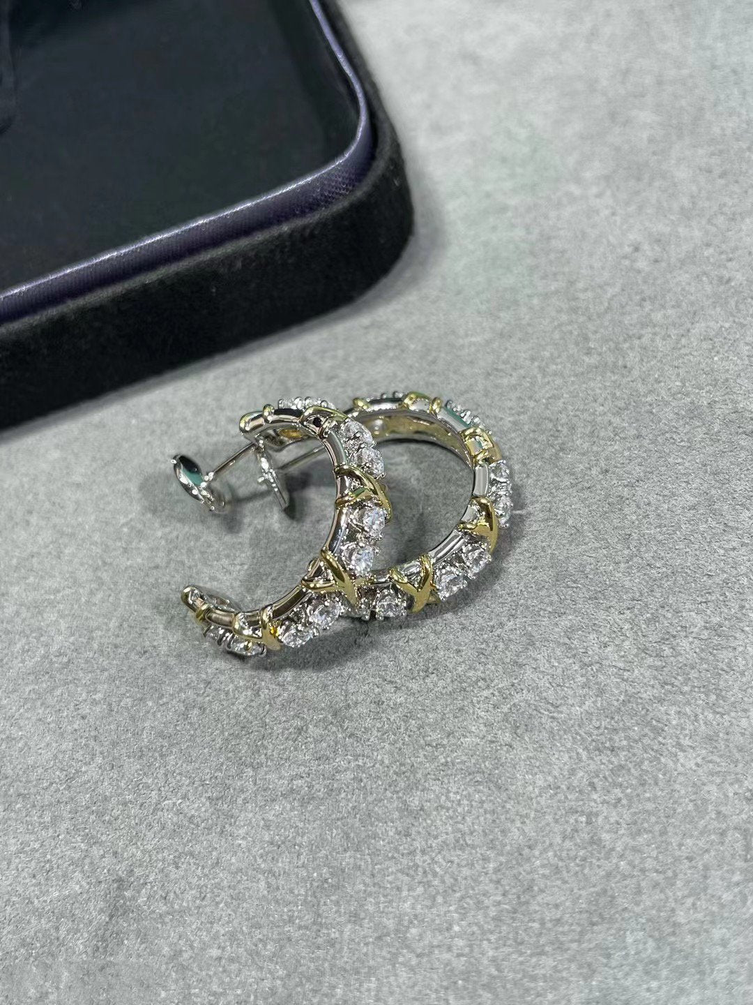 [Corinne]SCHLUMBERGER GOLD DIAMOND EARRINGS