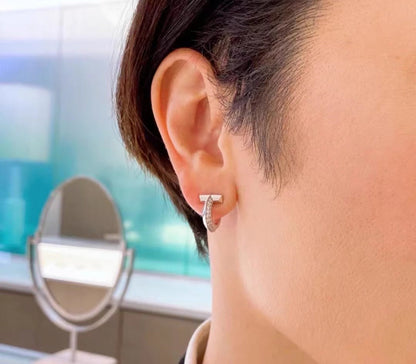 [Corinne]T1 HOOP DIAMOND EARRINGS