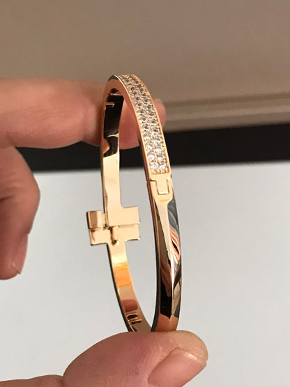 [Corinne]T1 WIDE DIAMOND HINGED BANGLE PINK GOLD