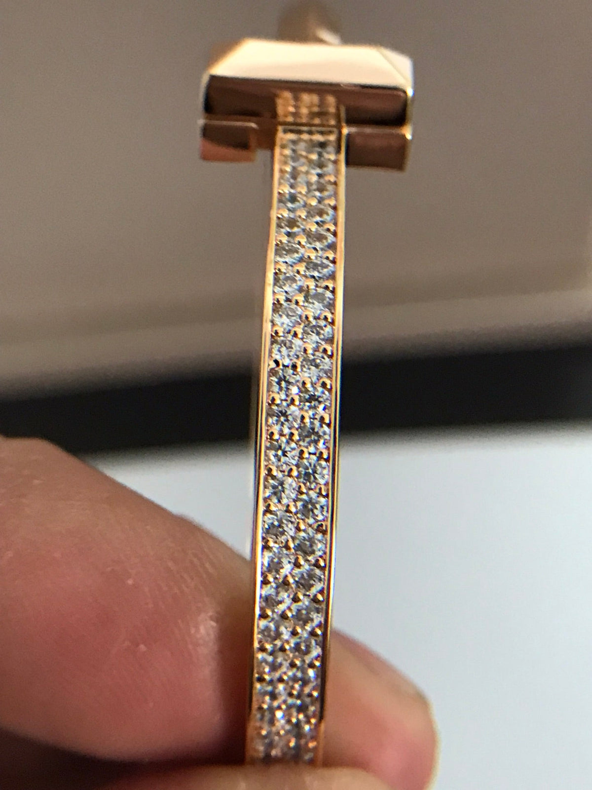 [Corinne]T1 WIDE DIAMOND HINGED BANGLE PINK GOLD