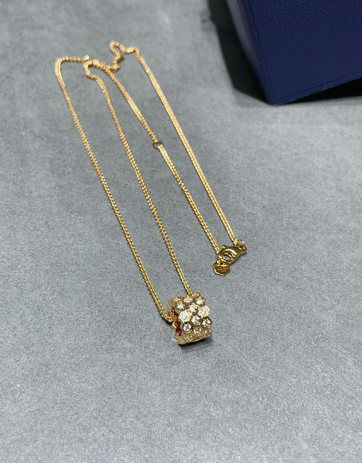 [⭐Corinne]BEE LOVE DIAMOND PAVED 3 ROW NECKLACE