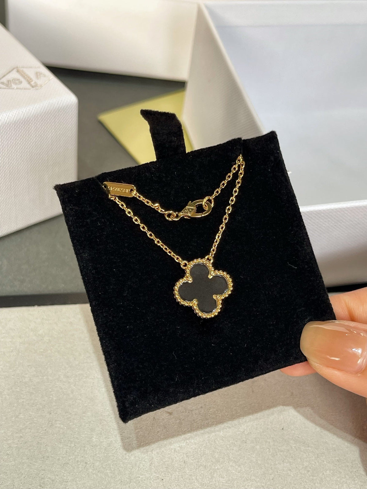 [⭐Corinne]CLOVER ROCK CRYSTAL ROSE GOLD NECKLACE
