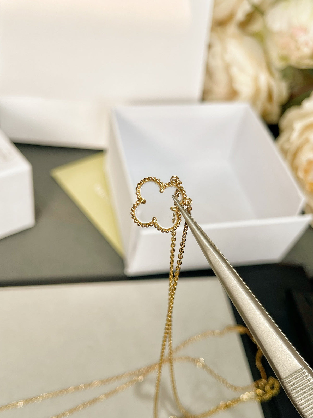 [⭐Corinne]CLOVER ROCK CRYSTAL ROSE GOLD NECKLACE