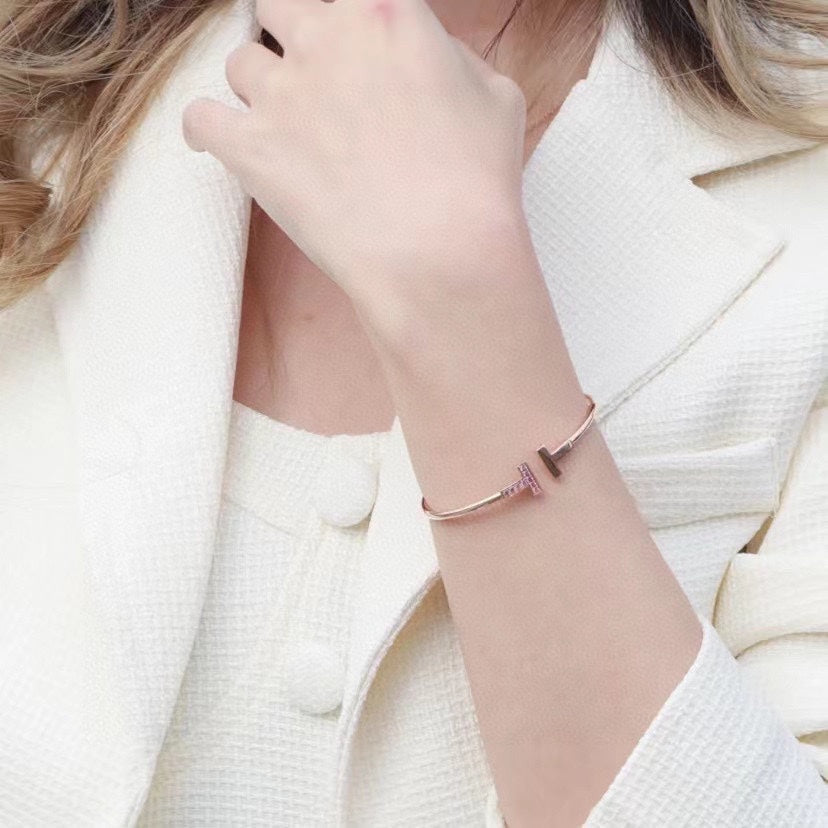 [Corinne]T PINK GOLD PINK DIAMOND BRACELET