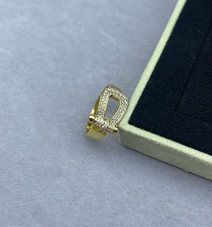 [⭐Corinne]Wide Hoof-Shaped Diamond-Studded Ring