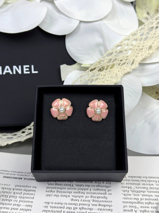 [⭐Corinne]26C Pink Camellia Pearl Enamel Stud Earrings